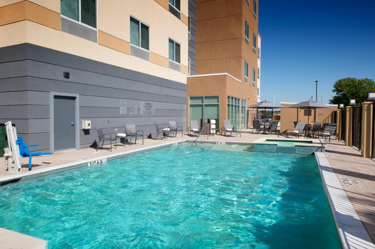 Fairfield By Marriott Inn & Suites Dallas East Zewnętrze zdjęcie